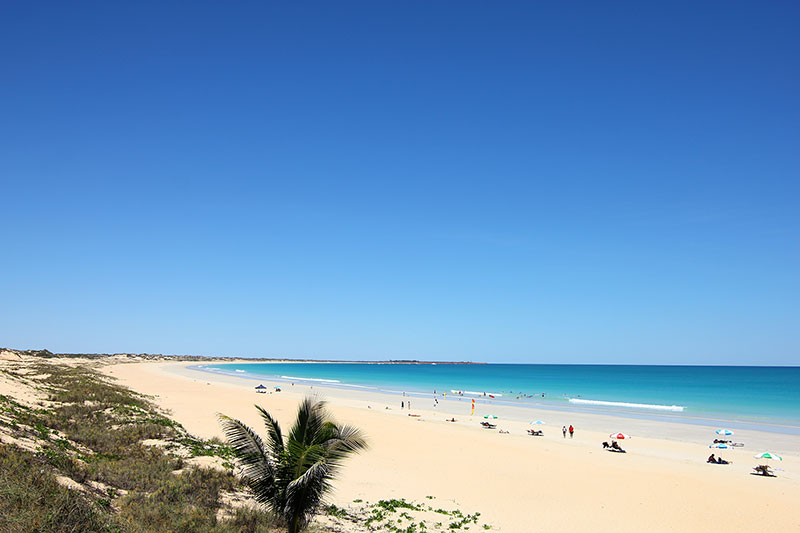 Book a holiday to Cable Beach