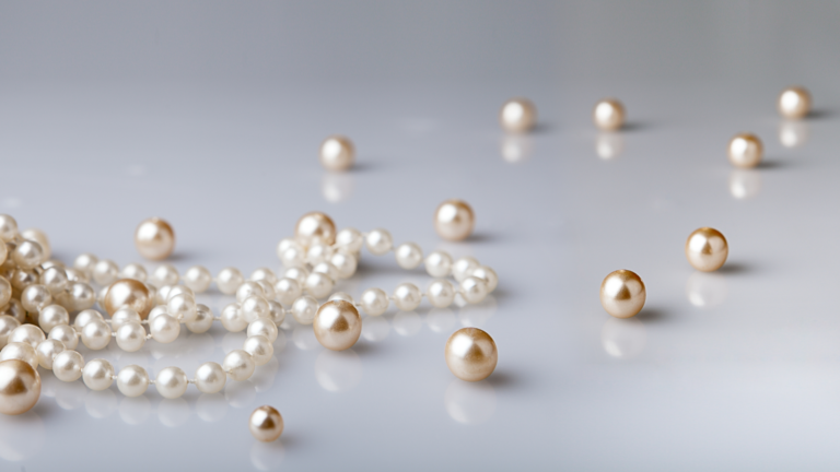 Where To Buy Broome Pearls - Broome Holiday Homes Blog Header
